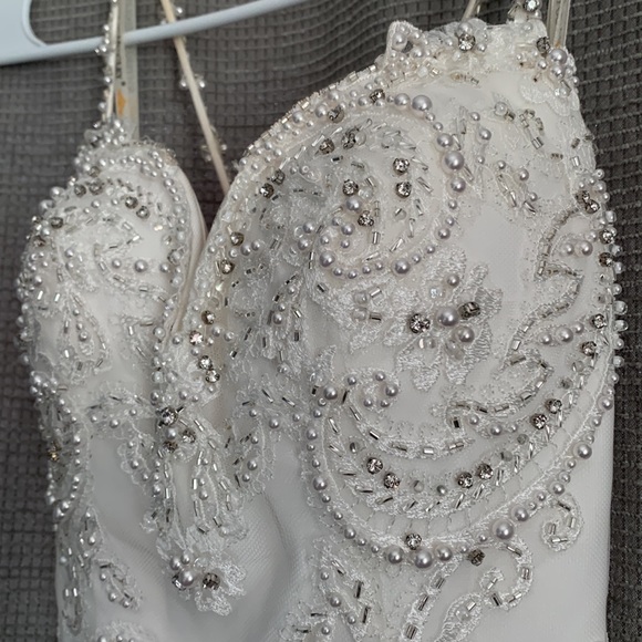 Sottero and Midgley Wedding Gown with beaded detail - Picture 11 of 15